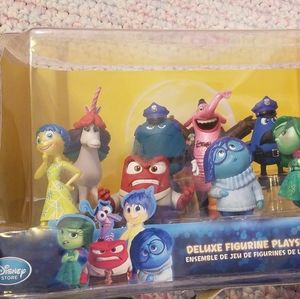 Inside Out Deluxe figurine playset